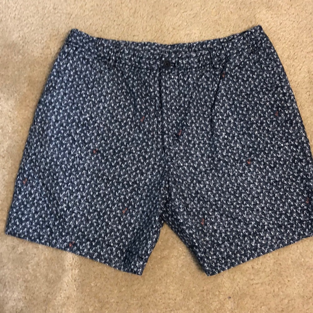 Men’s IZOD shorts